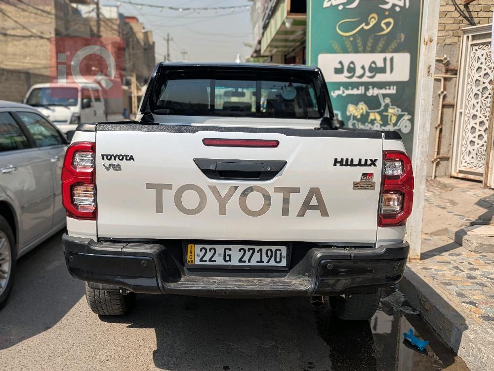 تۆیۆتا هایلۆکس